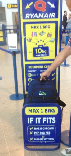 cabin max backpack flight approved carry on bag massive 44 litre travel hand luggage 55x40x20 cm